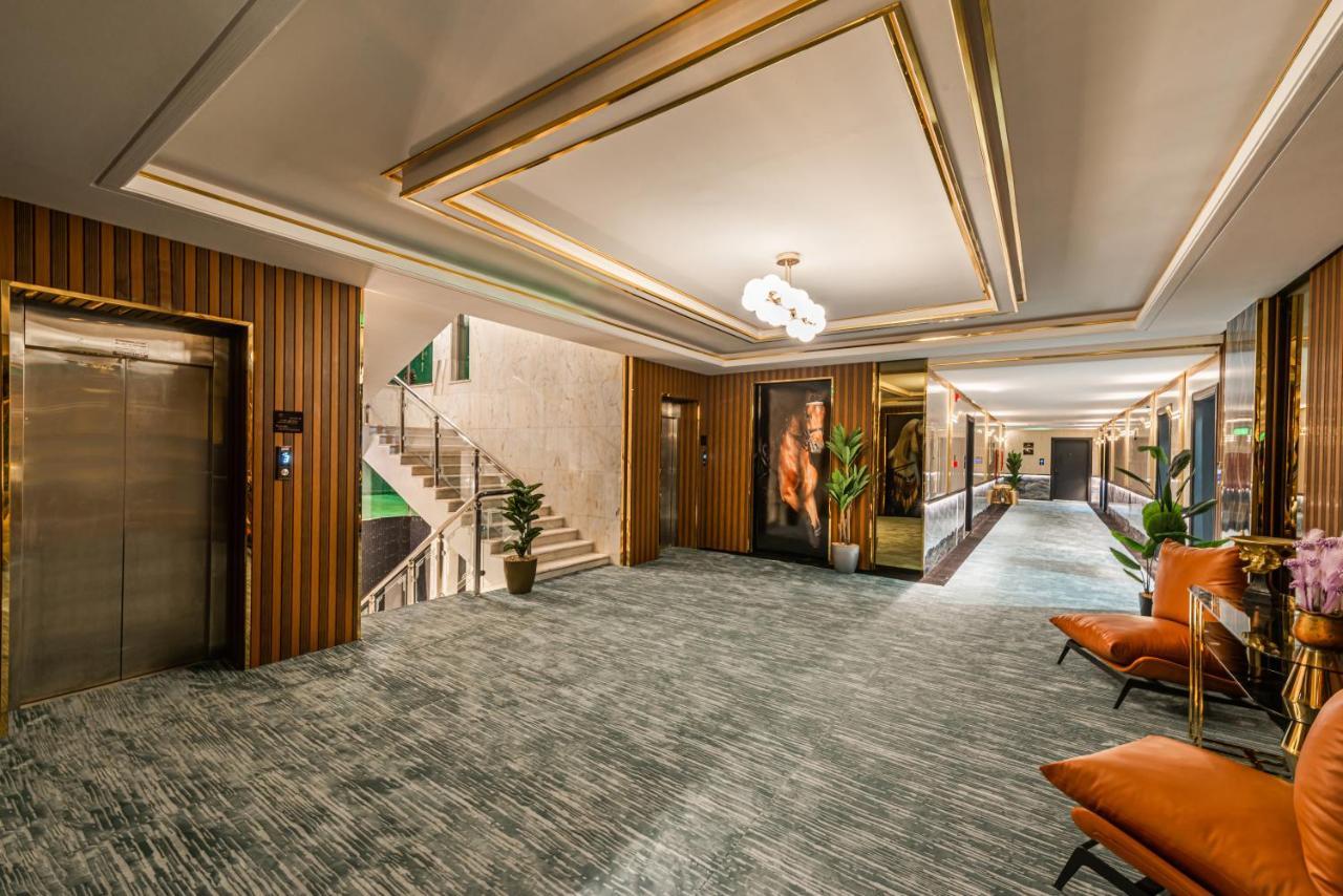 Ross Hotel Riyadh Exteriör bild