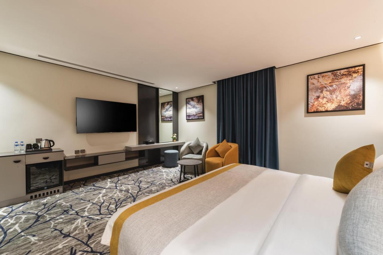 Ross Hotel Riyadh Exteriör bild
